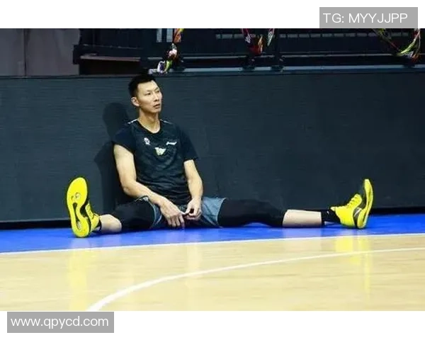 广州篮球队在邀请赛中以86分稳居积分榜首位展现强劲实力